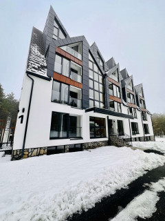 Lexi Green Hills Lexi Green Hills