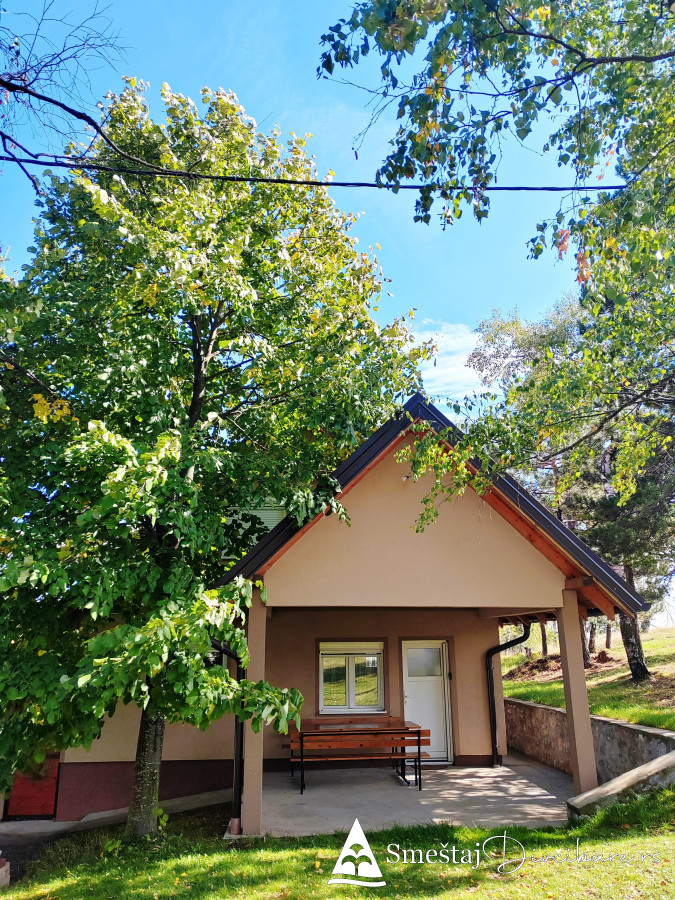 Simić planinska kuća