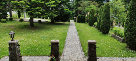 Vila Borova Ljuti krš